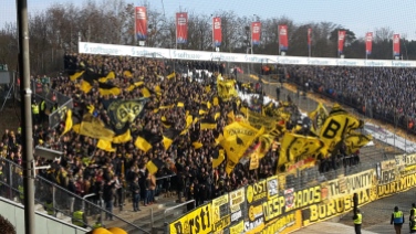 Dortmund-Fans in Darmstadt